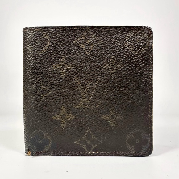 Louis Vuitton Wallet - Picture 1 of 9
